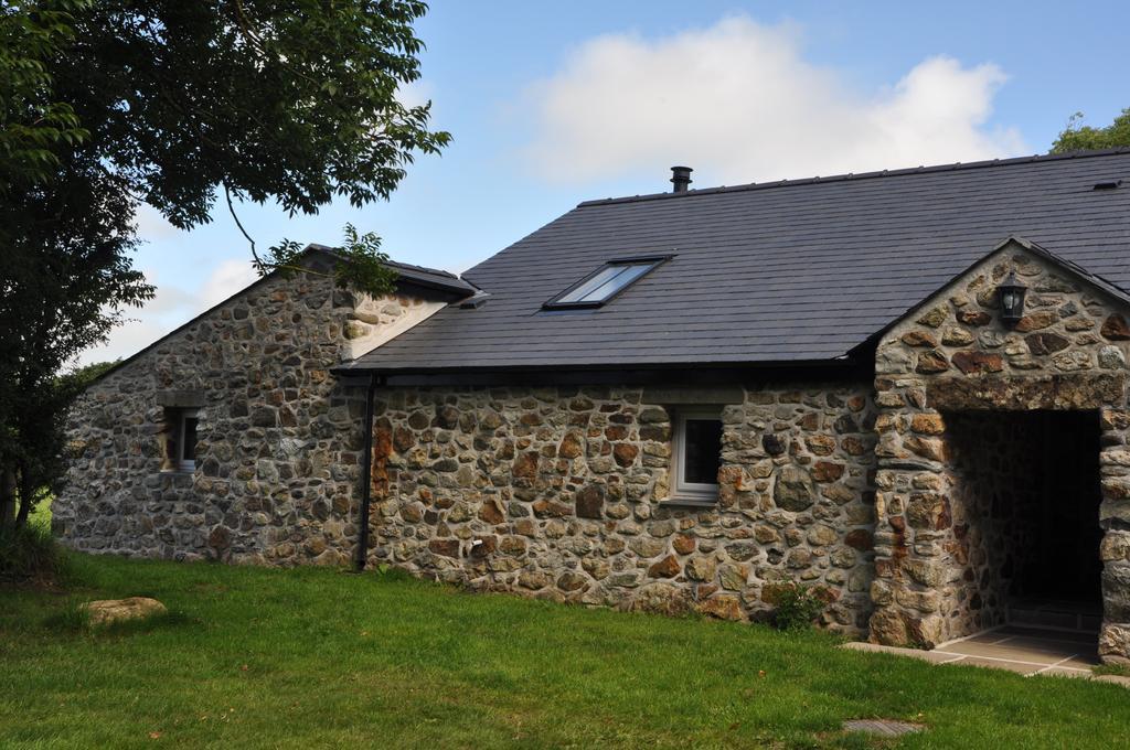 فيلا The Barn At Cae Bach Gwalchmai المظهر الخارجي الصورة