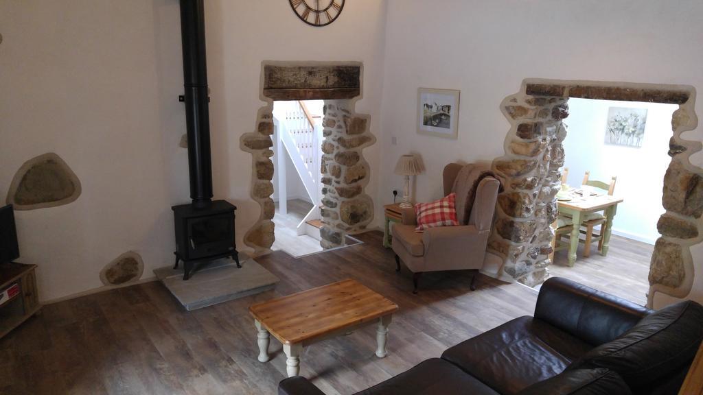 فيلا The Barn At Cae Bach Gwalchmai المظهر الخارجي الصورة