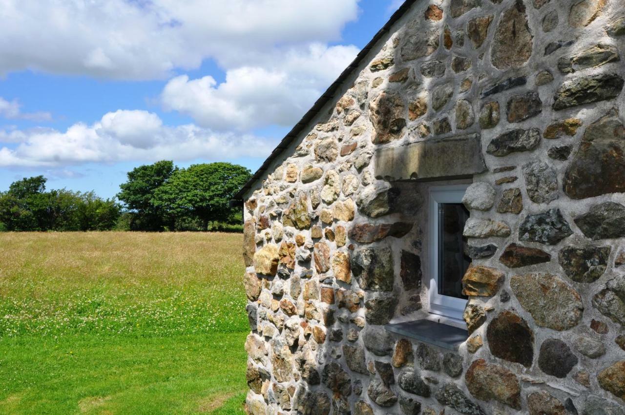 فيلا The Barn At Cae Bach Gwalchmai المظهر الخارجي الصورة