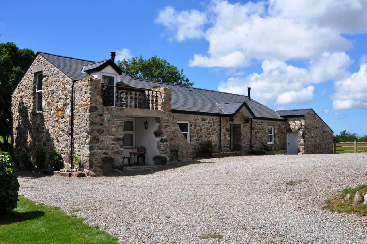 فيلا The Barn At Cae Bach Gwalchmai المظهر الخارجي الصورة